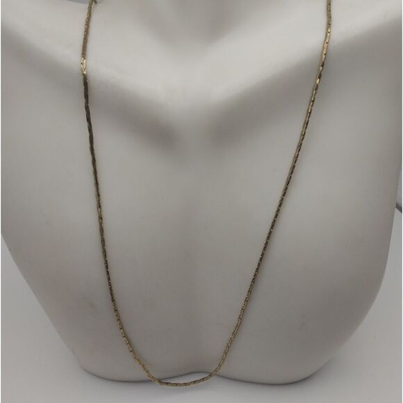 Napier Simplistic gold‎ tone thread necklace - Picture 1 of 3